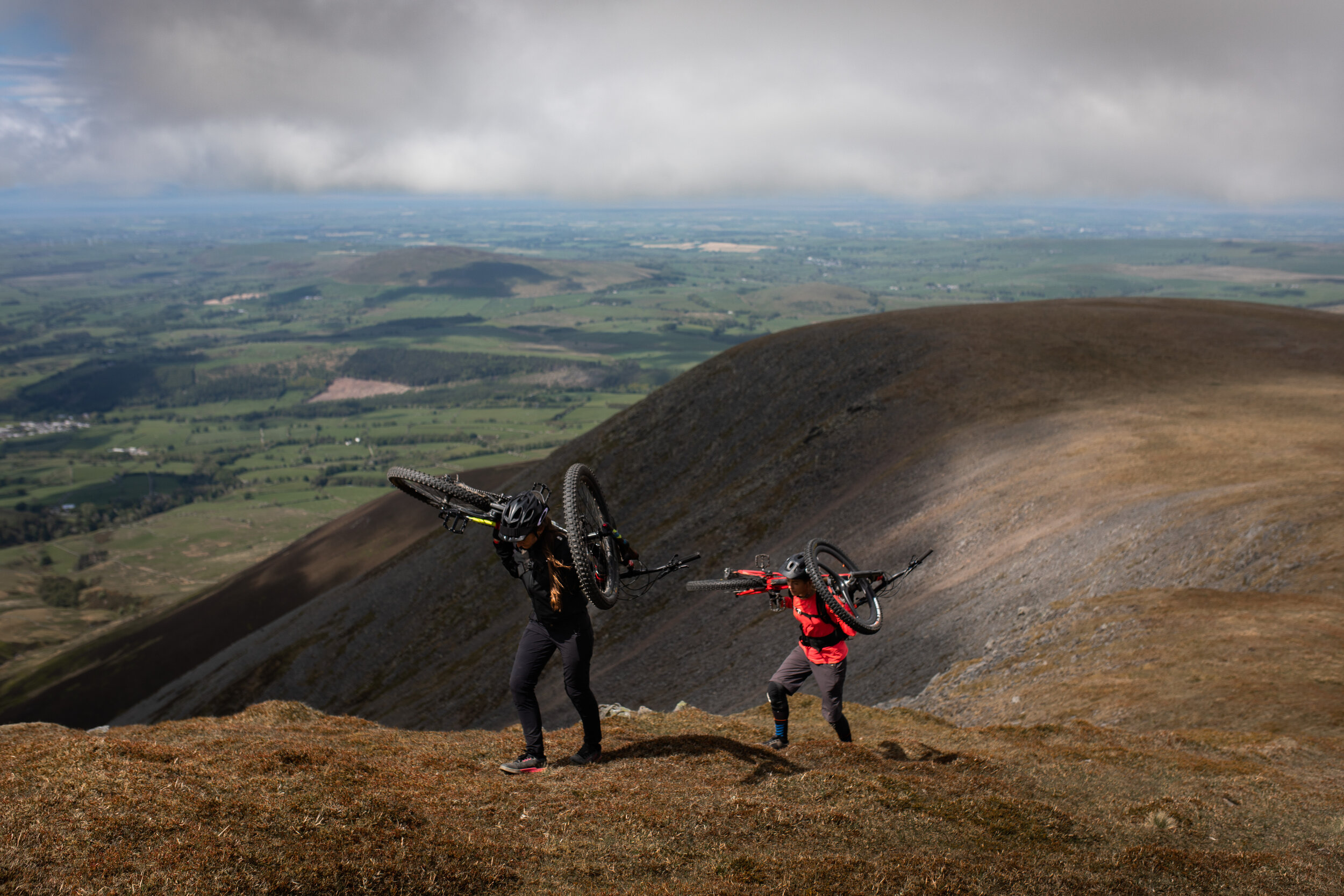 mini uk mountain bike trail automotive lifestyle commercial photographer london