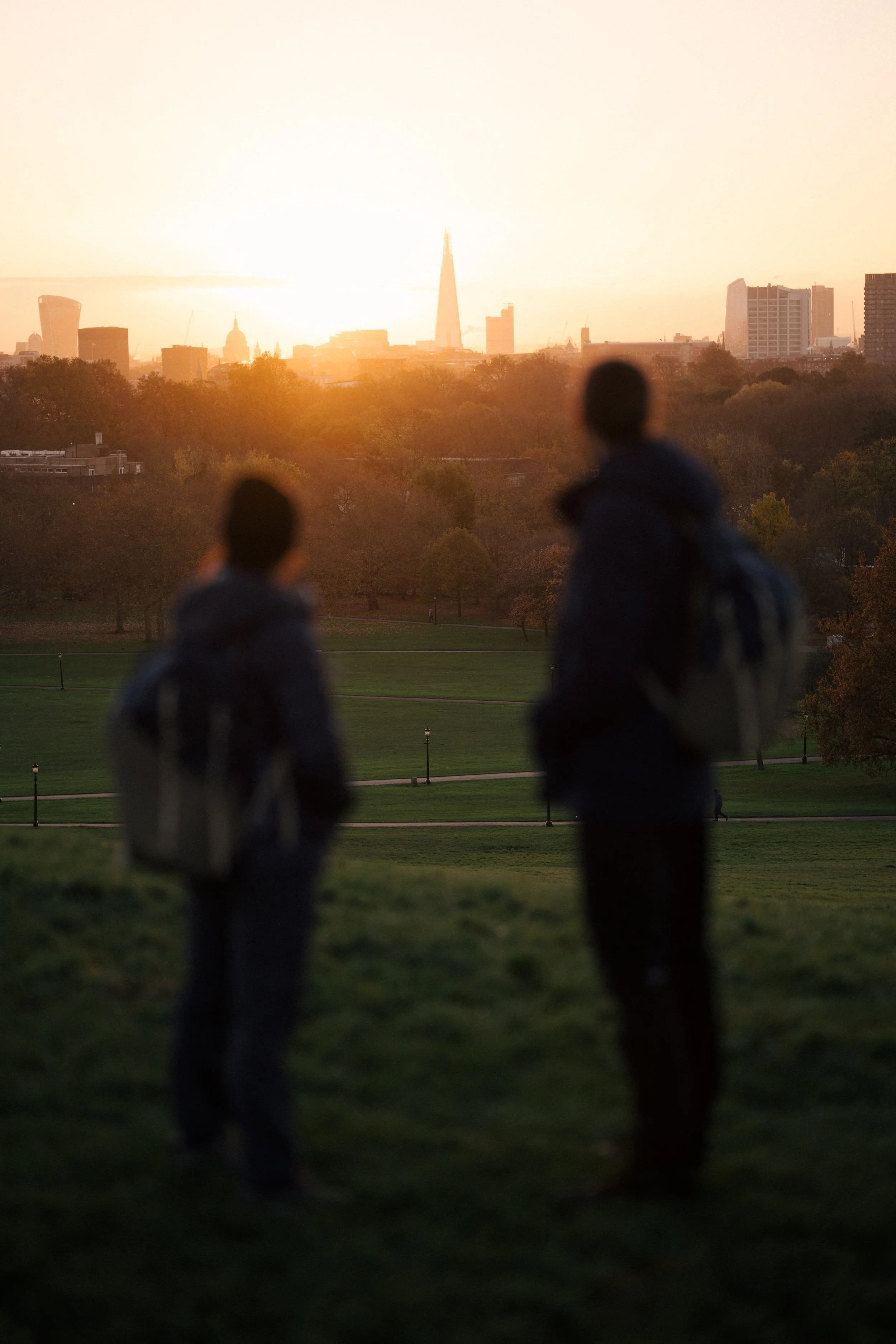 Columbia AW21 Explore the City London city outdoor clothing photography