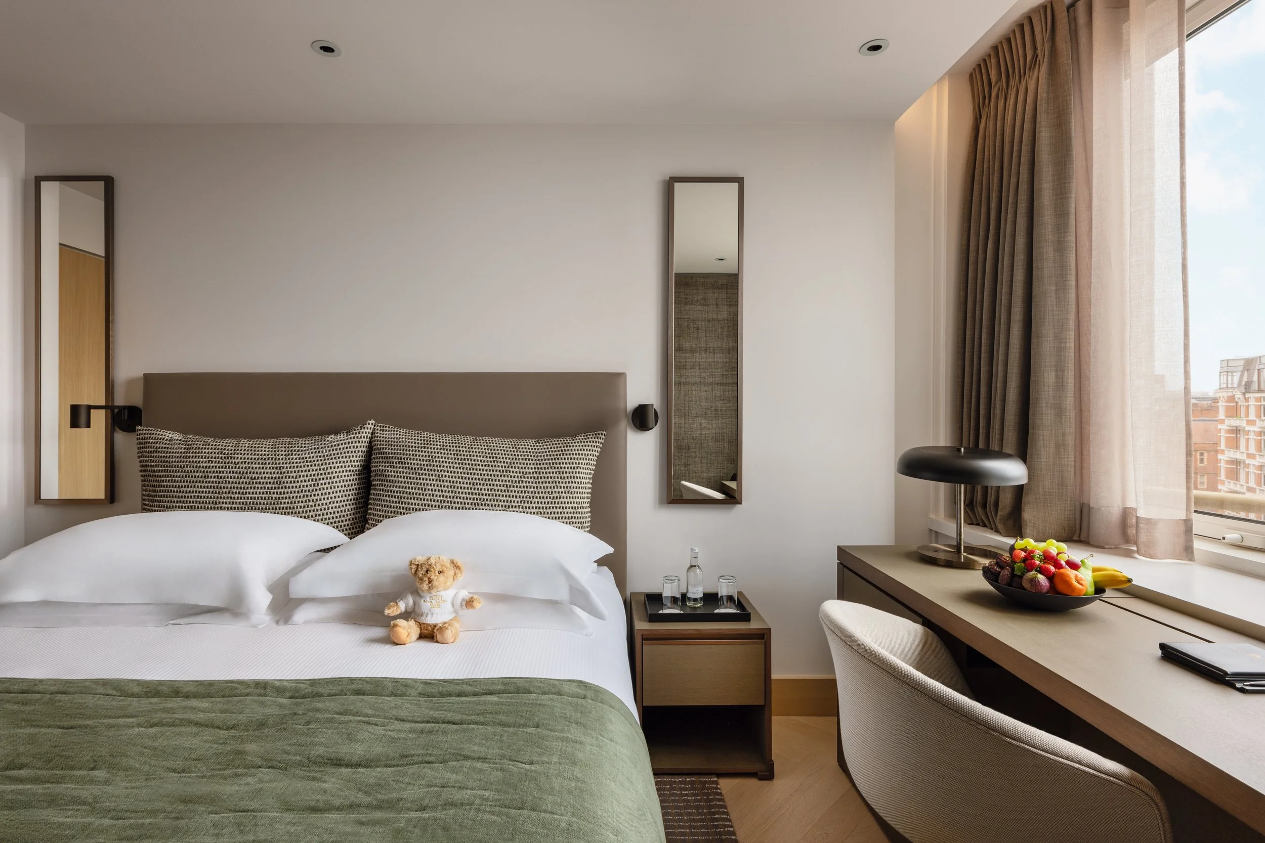 Royal Garden Hotel classic double room interior photography