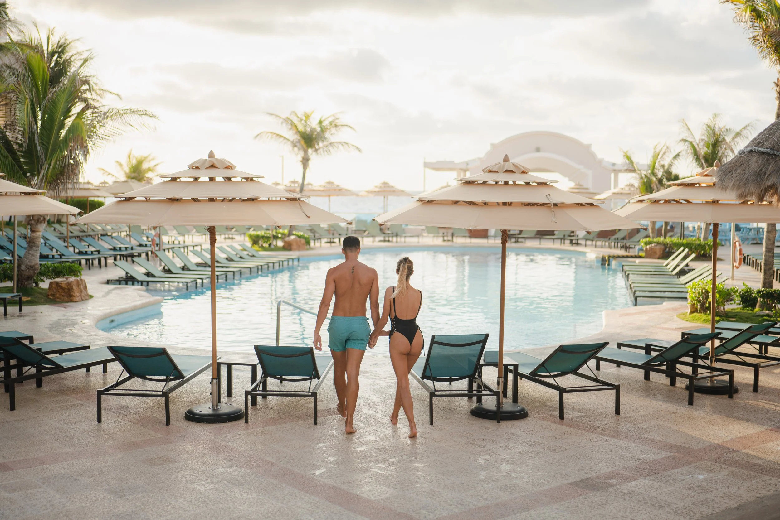 Wyndham Alltra Cancun pool lifestyle hotel photography